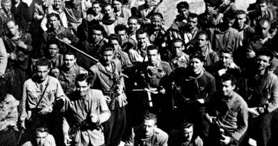 Copertina di Drappi, partigiani e pane: Emma scopre la Resistenza