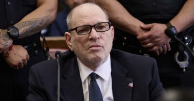 Copertina di Weinstein ha usato “un potere illimitato per abusare sessualmente delle donne. Voleva i loro corpi e più resistevano, più diventava aggressivo”: le nuove accuse