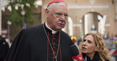 Copertina di “Il Conclave non eleggerà il successore di Francesco”. Il cardinale Müller sulle “ambiguità” di Bergoglio