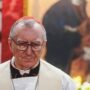 Copertina di  Parolin: commissione per tenere  fuori dal conclave  il condannato  Becciu, che però è uno dei cinque