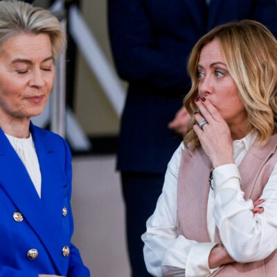 Copertina di Ursula vuole incontrare Trump: Meloni teme di finire all’angolo