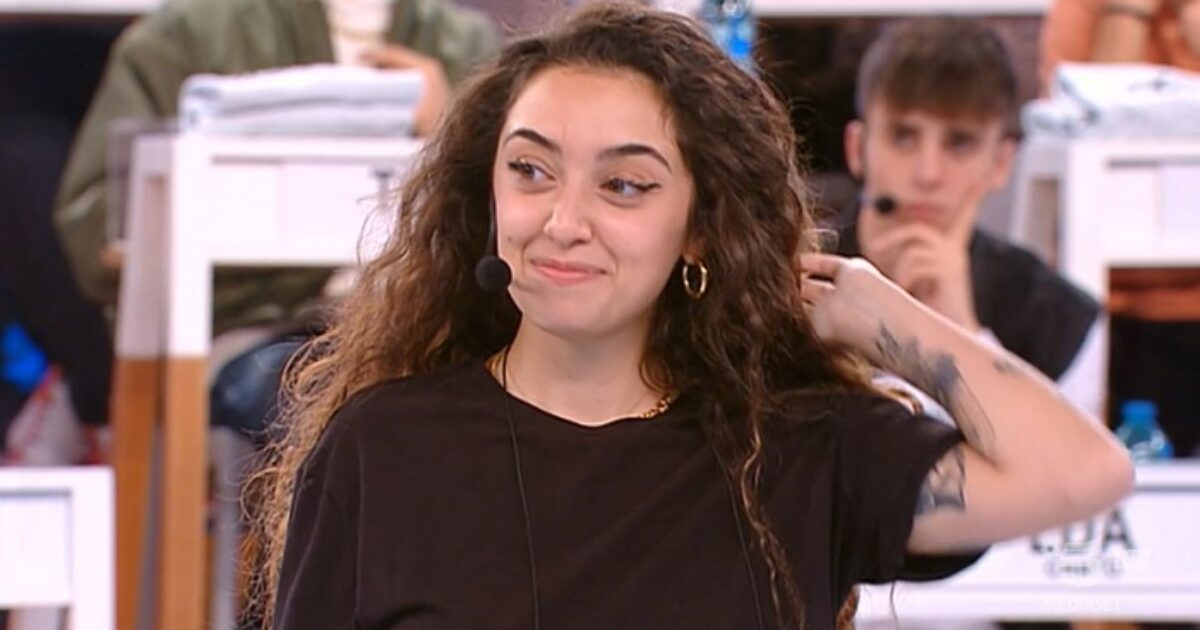 “Amici mi è servito tantissimo. Ho sofferto i commenti e gli insulti, tra cui il fatto che fossi superficiale. Manca la gentilezza nelle persone”: lo rivela Sissi