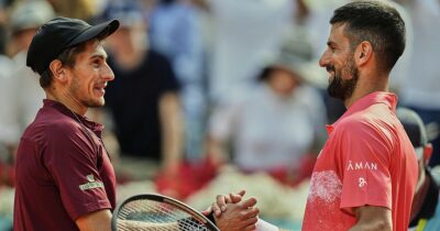Copertina di “È sempre stato il mio idolo”, storica vittoria di Matteo Arnaldi a Madrid: battuto Novak Djokovic: