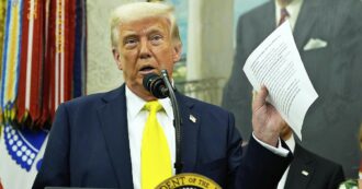L’ultima di Trump, Wsj: “Funzionari pubblici assunti per fedeltà”. I primi 100 giorni bocciati dal 55% degli americani