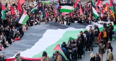 Copertina di "March to Gaza", crescono le adesioni al progetto di una marcia di cittadini verso la Striscia per fermare i massacri