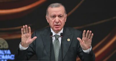 Copertina di Riarmo europeo, ecco come la Turchia sfrutterà affari e appalti per ammorbidire l’Ue sui diritti umani