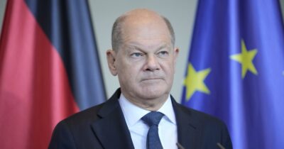 Copertina di Riarmo, la Germania accelera: chiede subito la deroga all'Ue per svincolare la Difesa dal Patto di stabilità