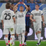 Copertina di Lecce in lacrime, ma l’industria del calcio non si può fermare