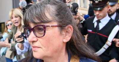 Copertina di Delitto di Garlasco, la madre di Andrea Sempio si rifiuta di rispondere ai carabinieri