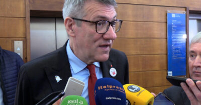 Copertina di Trump-Zelensky, Landini: “Mi auguro non sia solo atto simbolico, ma elemento di cambiamento”