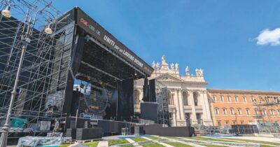 Copertina di Concertone del 1° maggio nella “papale” piazza San Giovanni: 50 artisti, “sfidanti” compresi