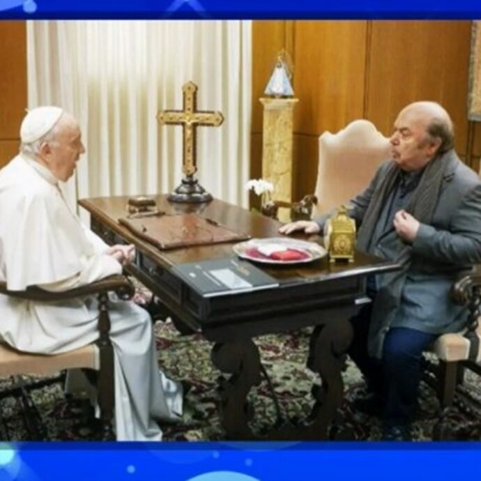 “Papa Francesco era mio fratello minore”: Lino Banfi si commuove a Domenica In