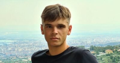 Copertina di Estrae una pistola per sedare una rissa, ma uccide il figlio 23enne: imprenditore arrestato a Catania