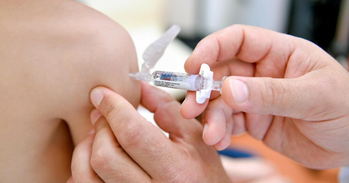Bufera per due nomine al Comitato sui vaccini: perché per me la loro presenza sarebbe un punto di svolta Bufera per due nomine al Comitato sui vaccini: perché per me la loro presenza sarebbe un punto di svolta