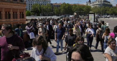 Copertina di Blackout Spagna, processo (sommario) contro le rinnovabili. Sanchez: “Chi parla di mancanza di nucleare dimostra ignoranza”