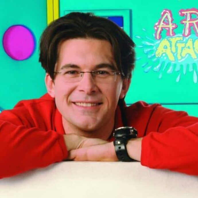 “Sono stato fatto fuori dalla Rai, uno choc: mi aggiravo come uno zombie. Terrorizzato da Fiorello, ho rischiato la morte 3 volte” : parla Giovanni Muciaccia