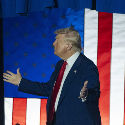 Copertina di I falchi repubblicani in commissione bilancio della Camera Usa bocciano la legge con i tagli di tasse voluti da Trump