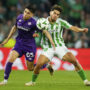 Copertina di Conference League, la Fiorentina perde 2-1 il primo round con il Betis. Tra una settimana il ritorno al Franchi
