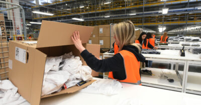 Copertina di A marzo -16mila occupati: calo tra le donne e gli under 35. Il tasso di disoccupazione giovanile risale al 19%