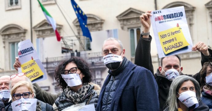 Copertina di Nel mondo libertà di stampa al “minimo storico”: il dossier di Reporter sans frontières. Bavaglio alla giudiziaria e pubblicità: l'Italia scende al 49mo posto