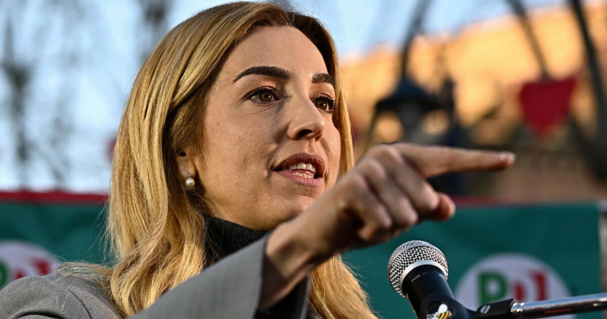 Genova, Salis sperimenta l’educazione sessuo affettiva per quattro asili: “Dai territori possiamo scardinare il populismo”