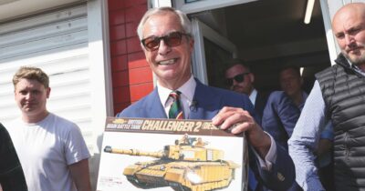 Copertina di Riscossa di Farage alle elezioni locali: è primo partito  e il Labour soffre