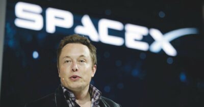 Copertina di Musk ora “lancia”  la sua prima città targata SpaceX