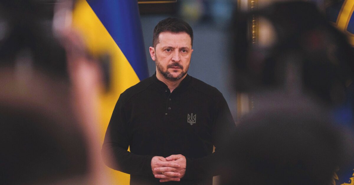 Ucraina, Putin chiede “colloqui diretti il 15 maggio a Istanbul”. Zelensky: “Noi pronti, ma serve tregua da lunedì” Ucraina, Putin chiede “colloqui diretti il 15 maggio a Istanbul”. Zelensky: “Noi pronti, ma serve tregua da lunedì”