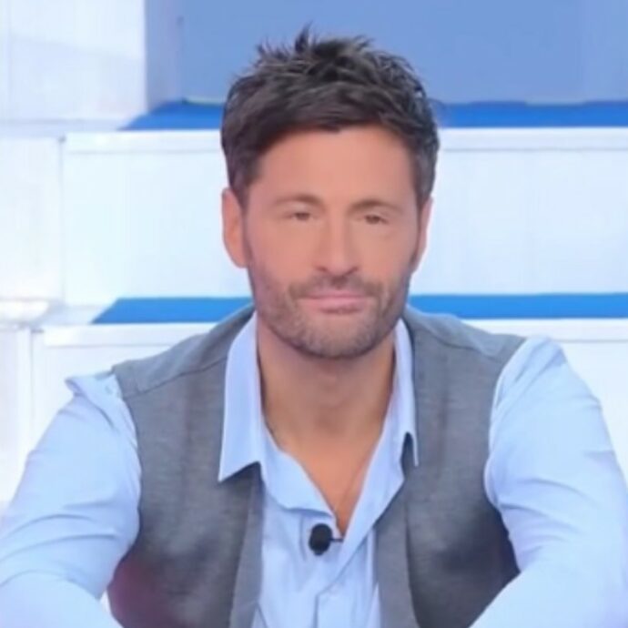 “Nave affondata e nessun ferito, speriamo che porti fortuna al programma”: le rivelazioni di Filippo Bisciglia, conduttore di “Temptation Island”