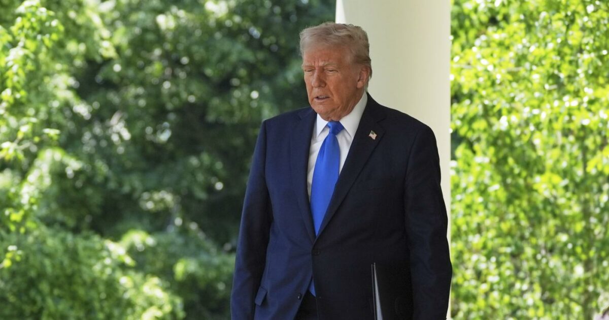 Trump non è più ottimista: “Forse non è possibile raggiungere un accordo di pace tra Russia e Ucraina” Trump non è più ottimista: “Forse non è possibile raggiungere un accordo di pace tra Russia e Ucraina”
