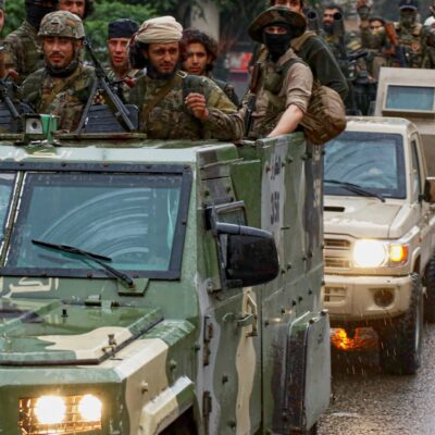 Copertina di Sud Siria. I drusi protestano contro Al Jolani, Israele soffia sul fuoco