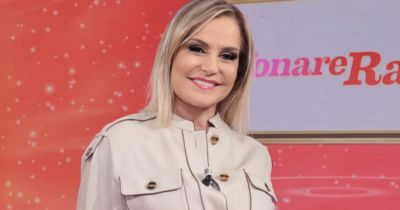 Copertina di La Rai taglia il compenso di Simona Ventura: il suo “sì” all’Isola dei Famosi come opinionista e il perché della decisione di Viale Mazzini