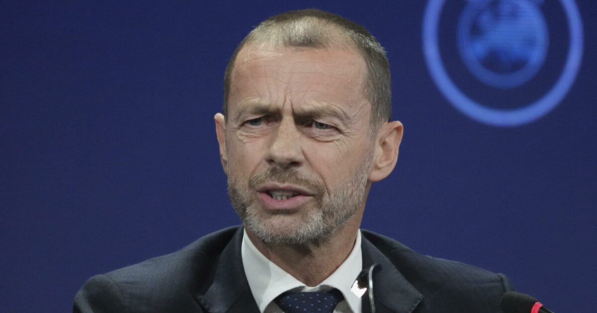 Ceferin rimprovera l’Italia: “I vostri stadi sono una vergogna. È tempo di agire” Ceferin rimprovera l’Italia: “I vostri stadi sono una vergogna. È tempo di agire”