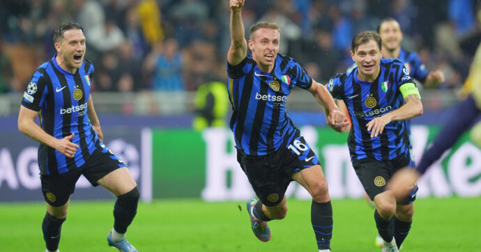 Inter-Barcellona 4-3, partita storica: i nerazzurri vincono ai supplementari, sono in finale di Champions
