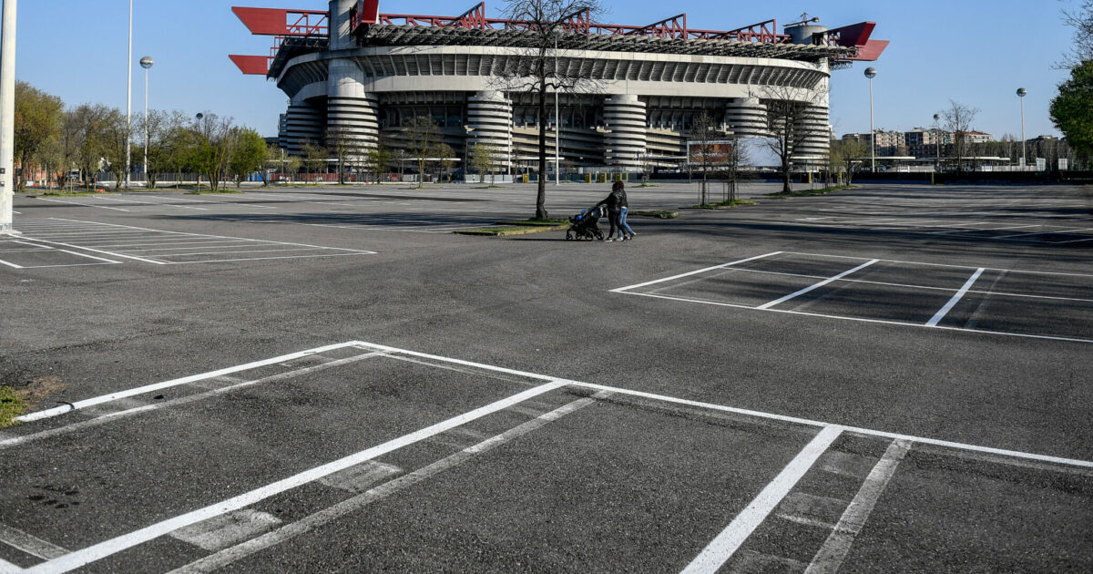 “Milan e Inter sono con noi al 100%”: gli ultras, l’affare dei parcheggi di San Siro e i contatti coi vertici di Mi Stadio “Milan e Inter sono con noi al 100%”: gli ultras, l’affare dei parcheggi di San Siro e i contatti coi vertici di Mi Stadio