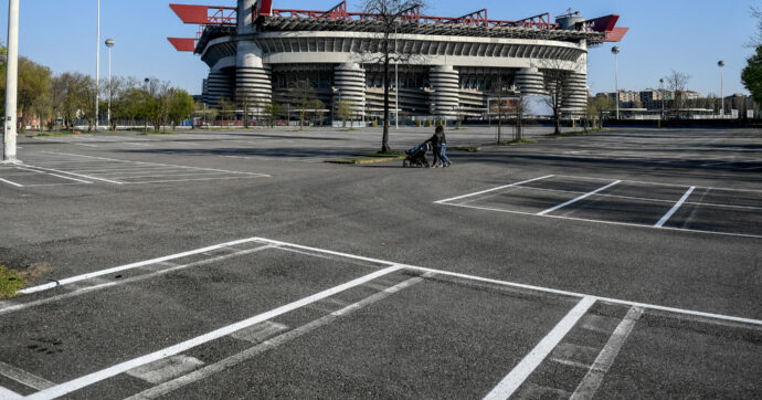 “Milan e Inter sono con noi al 100%”: gli ultras, l’affare dei parcheggi di San Siro e i contatti coi vertici di Mi-Stadio