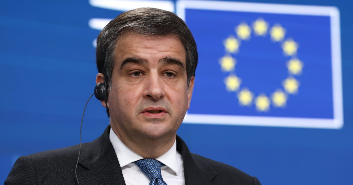 Fondi coesione da Ilfattoquotidiano.it fondi di coesione alla difesa la corte dei conti ue stronca il piano fitto dubbi su trasparenza e ambiente