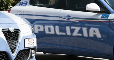 Copertina di Si ribalta con la ruspa in un vigneto: morto un 55enne nel Trevigiano. Il corpo trovato dopo 24 ore