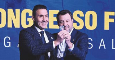 Copertina di Salvini promuove il generale Vannacci: ora lo nomina vicesegretario della Lega