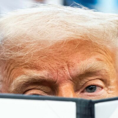 Copertina di Trump, pace con gli Houthi: “Si sono arresi, stop ai raid”