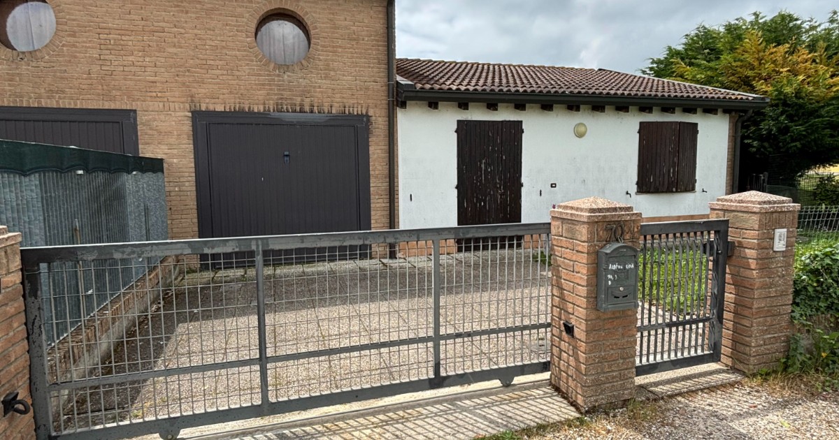 Nasconde cadavere da Ilfattoquotidiano.it nasconde il cadavere dell anziana madre morta ida 4 mesi in garage per percepire la pensione