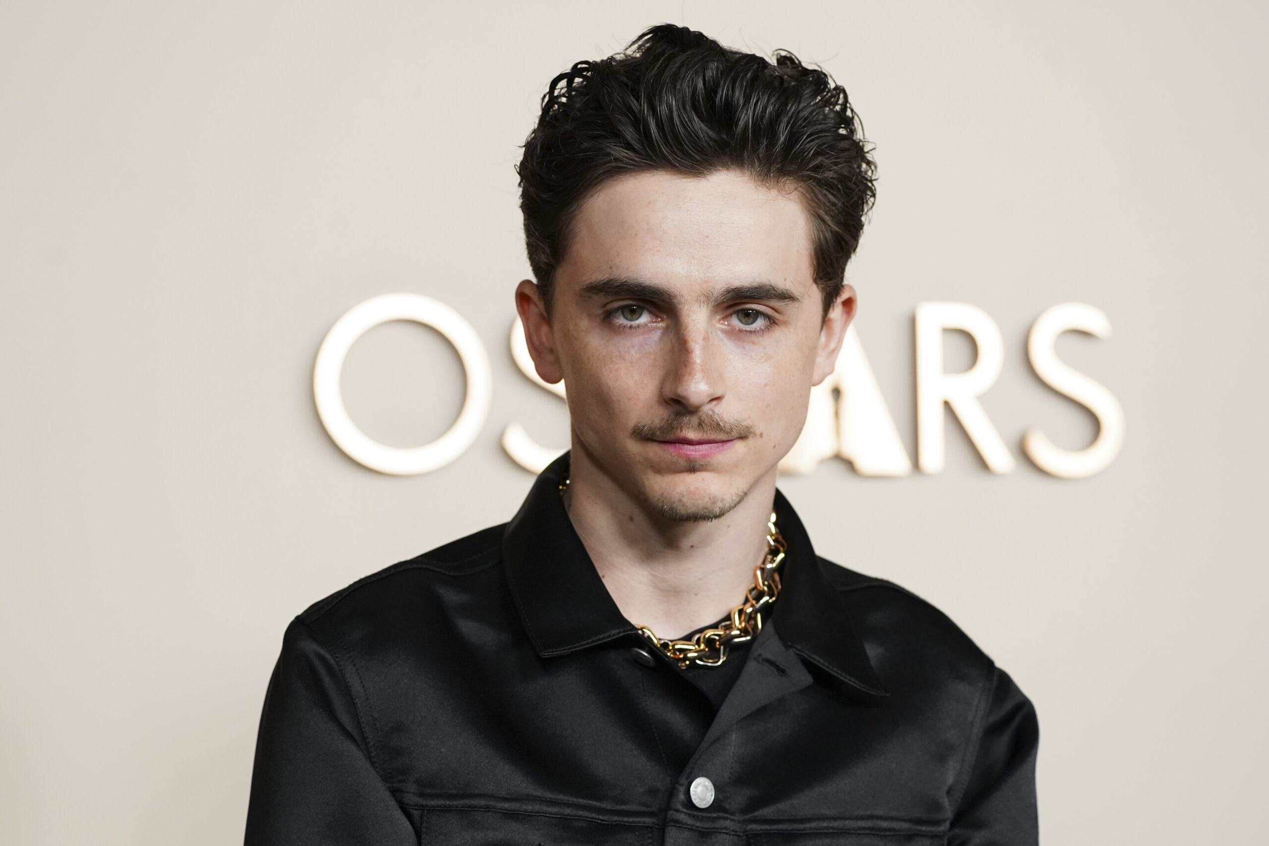 David di Donatello 2025: la scaletta, le nomination, l’ospite musicale e dove vedere la premiazione. Attesa per il divo di Hollywood Timothée Chalamet David di Donatello 2025: la scaletta, le nomination, l’ospite musicale e dove vedere la premiazione. Attesa per il divo di Hollywood Timothée Chalamet