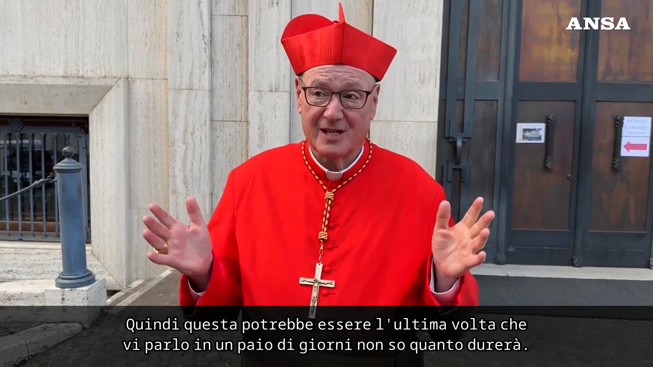 Conclave, i cardinali salutano i follower social prima di chiudersi nella Cappella Sistina: “Non ci sentiremo per un paio di giorni” Conclave, i cardinali salutano i follower social prima di chiudersi nella Cappella Sistina: “Non ci sentiremo per un paio di giorni”