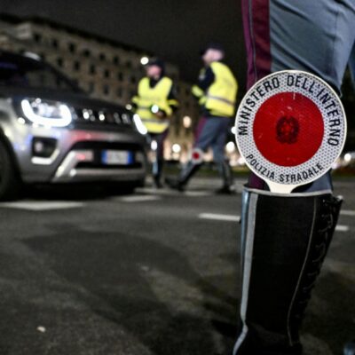 Copertina di Droghe al volante: Viminale e Salute correggono Salvini