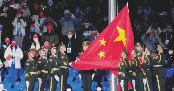 Zhou Bo, ex colonnello: “L’Occidente non abbia paura di questa Cina”