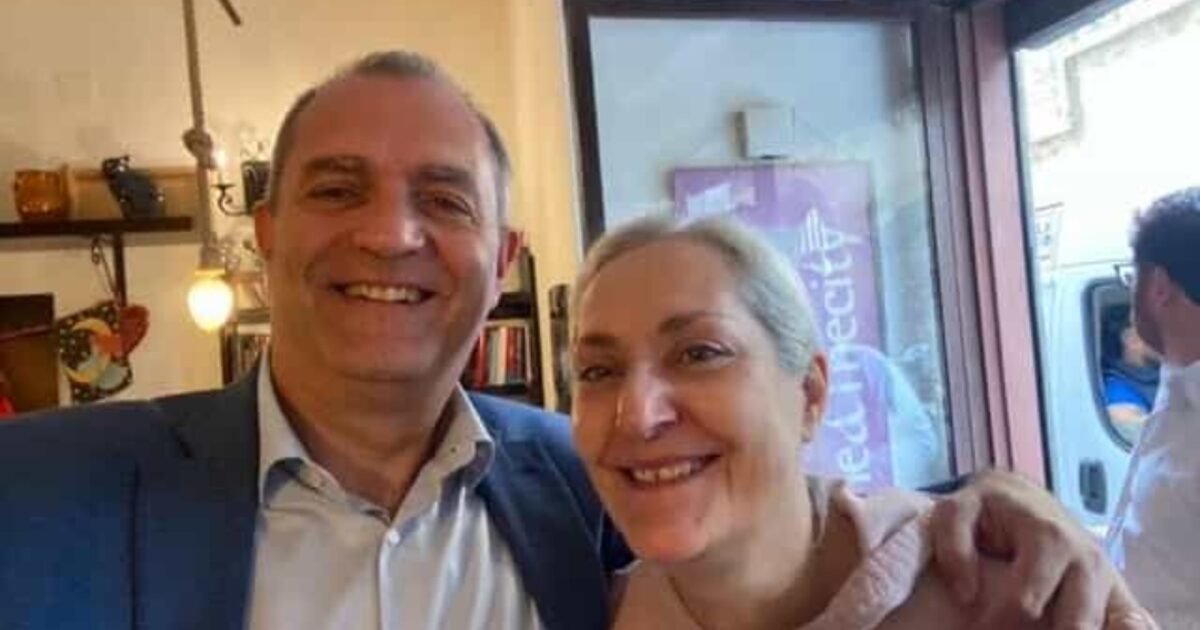La gente di Napoli e io abbiamo espresso solidarietà a Nives Monda, il sindaco no: per me la sua posizione è grave