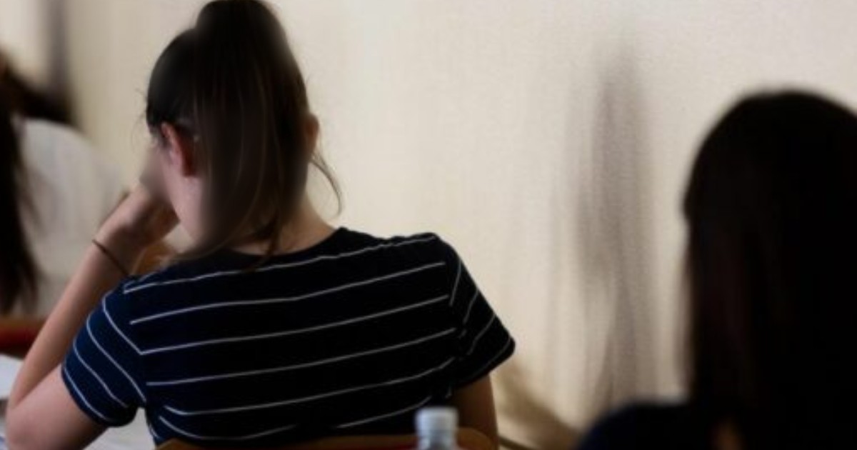 Sesso con da Ilfattoquotidiano.it sesso con studentesse minorenni a giudizio un professore di asti dopo la denuncia della scuola