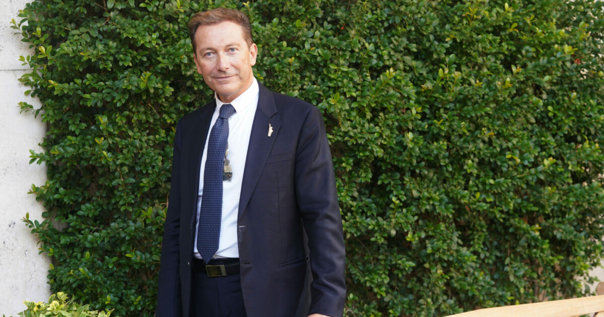 Trentino, ai domiciliari l’ex capo di gabinetto del presidente Fugatti: è accusato di corruzione e turbativa d’asta Trentino, ai domiciliari l’ex capo di gabinetto del presidente Fugatti: è accusato di corruzione e turbativa d’asta