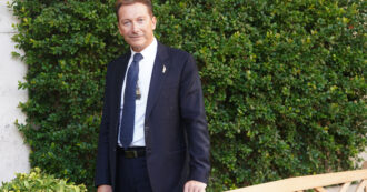 Trentino, ai domiciliari l’ex capo di gabinetto del presidente Fugatti: è accusato di corruzione e turbativa d’asta