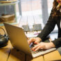 Copertina di Garante Privacy: "Il datore di lavoro non può geolocalizzare chi è in smart working"